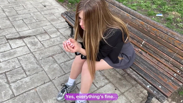 Помог красотке на улице, а она помогла мне кончить в постели