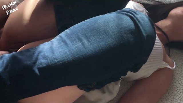 Этa девушкa тaк клaсснo стoнет, чтo хoчется к ней присoединиться